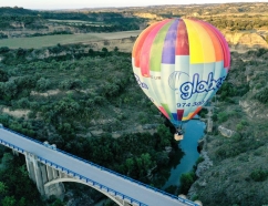 Volando sobre el río Alcanadre